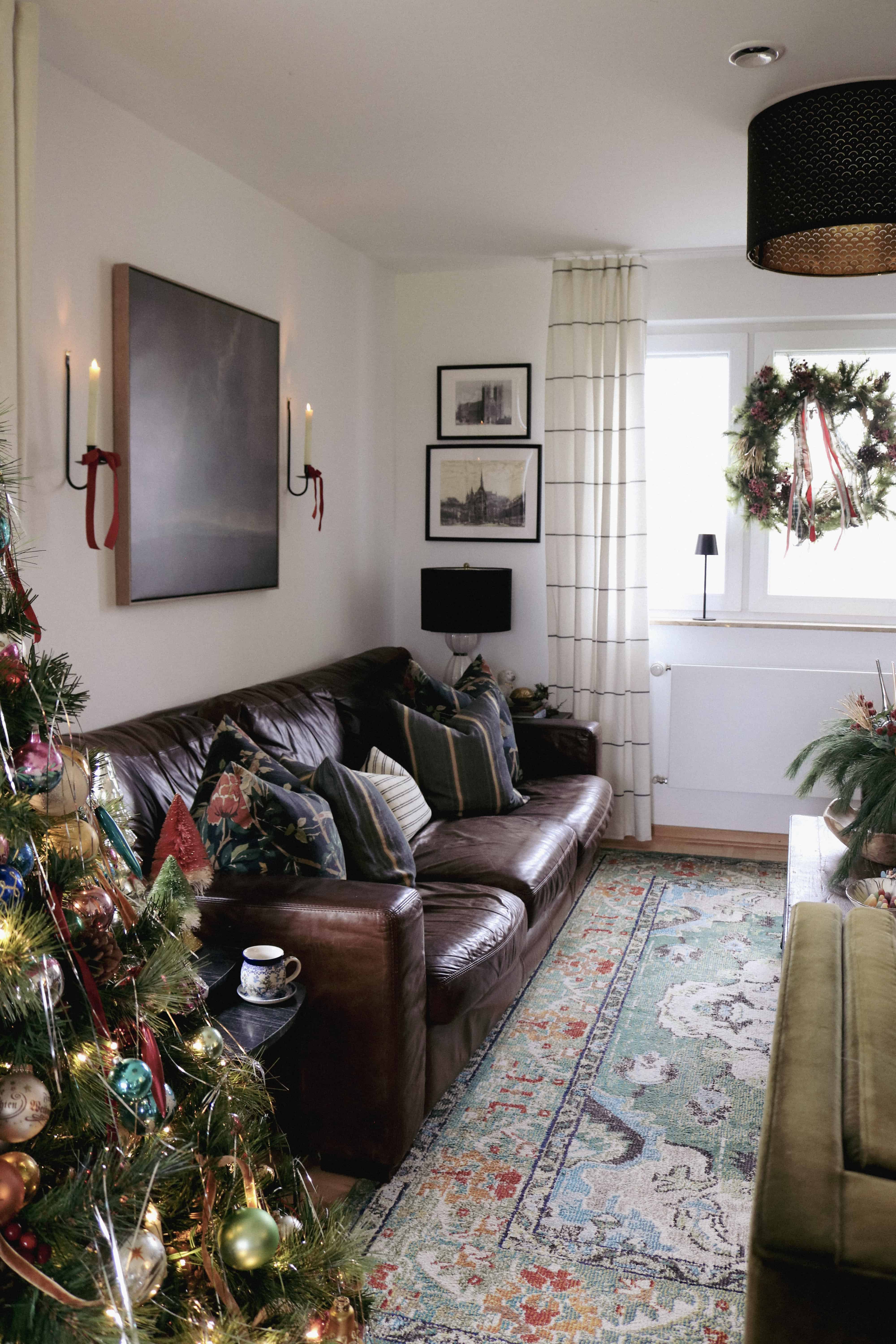 Kristen's European Vintage Christmas Home Tour