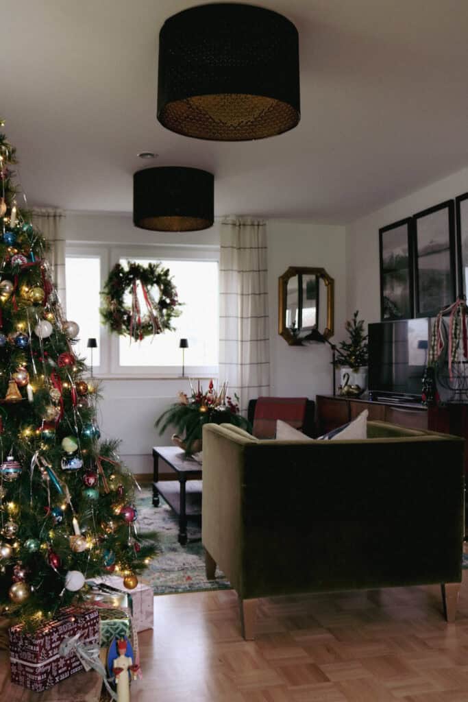 Kristen's European Vintage Christmas Home Tour