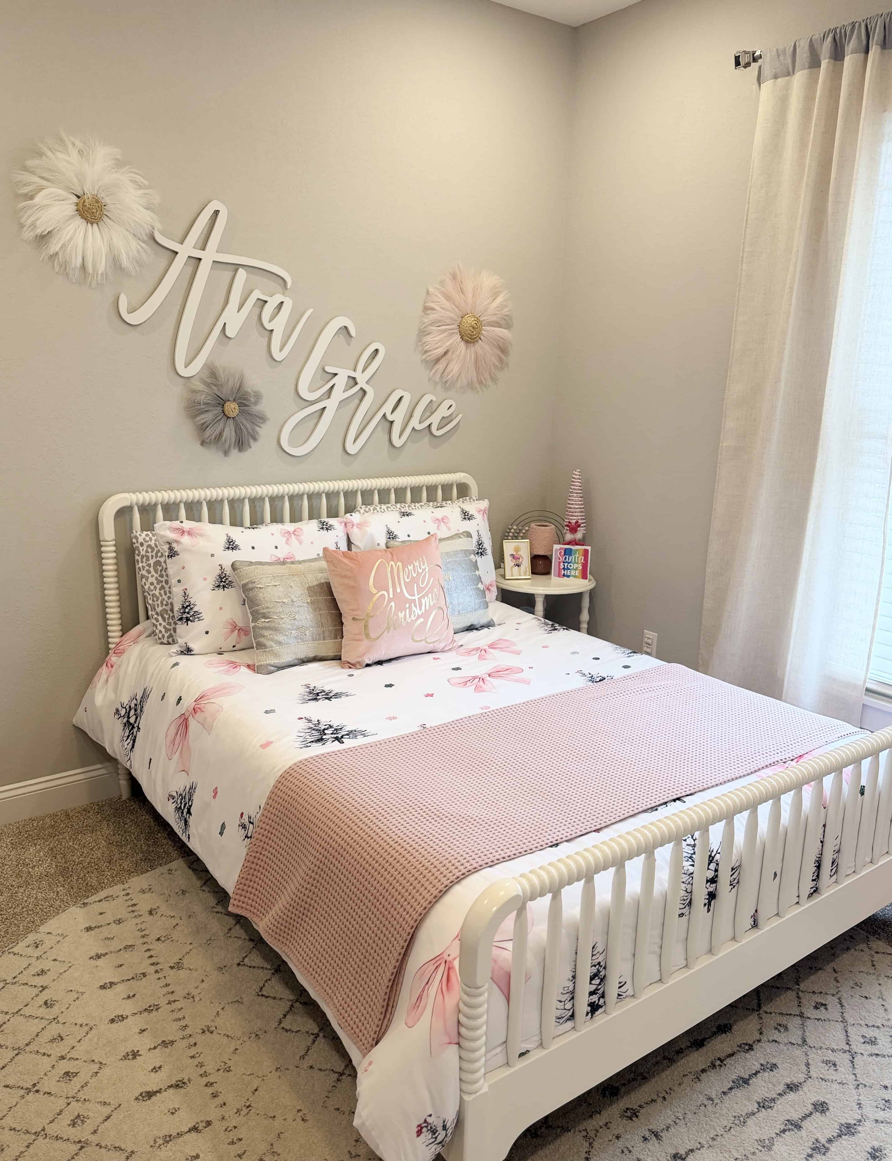 Contemporary-Craftsman Christmas