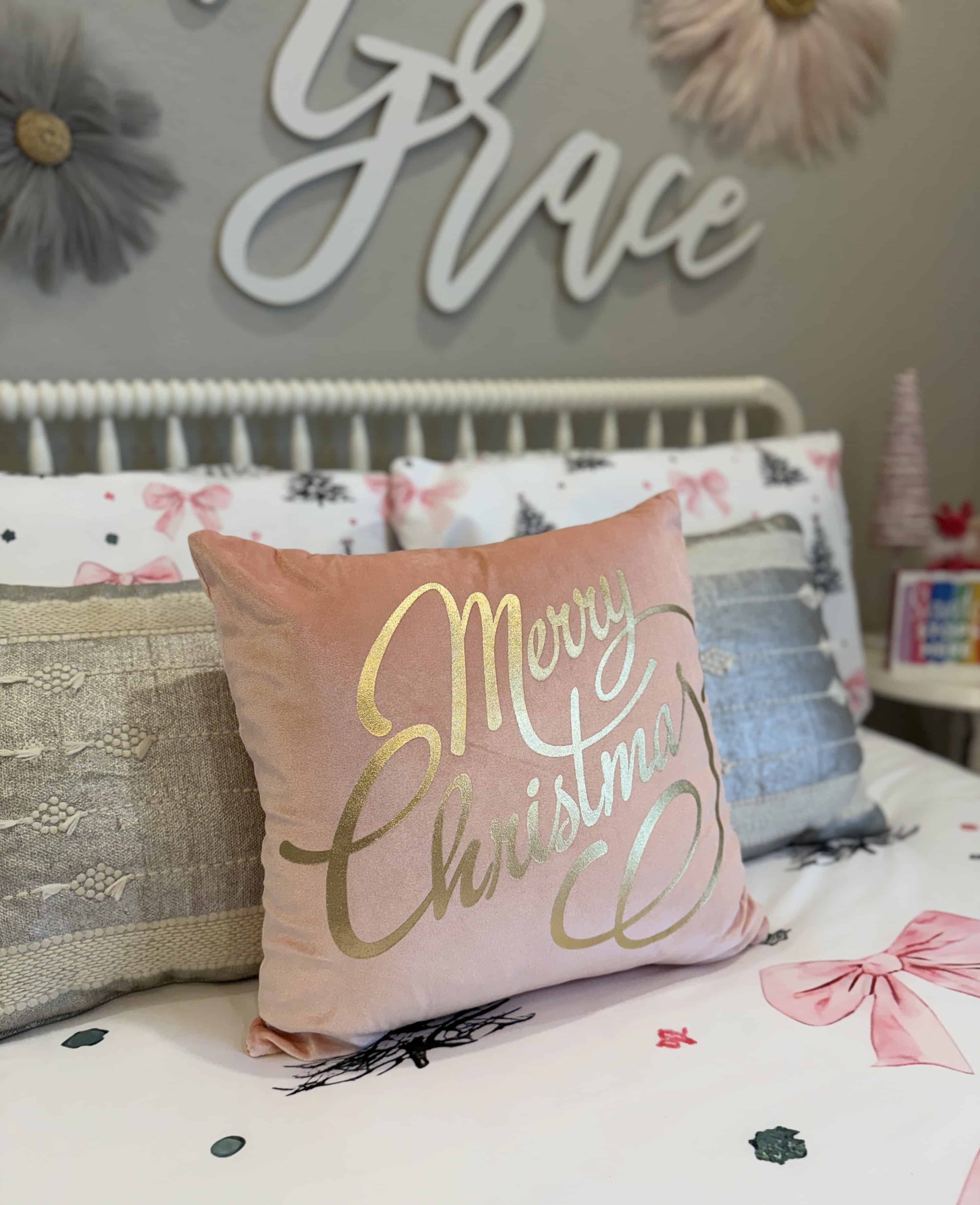 Contemporary-Craftsman Christmas