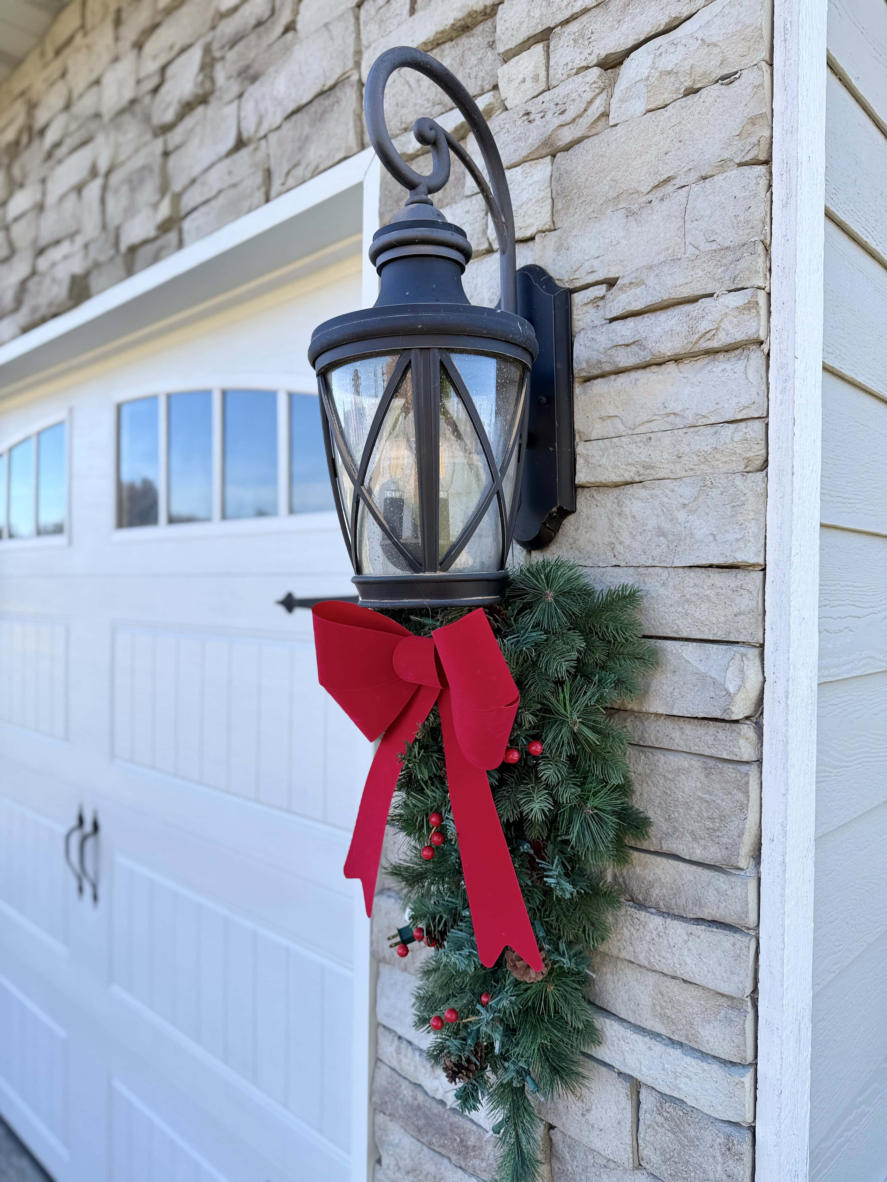 Contemporary-Craftsman Christmas