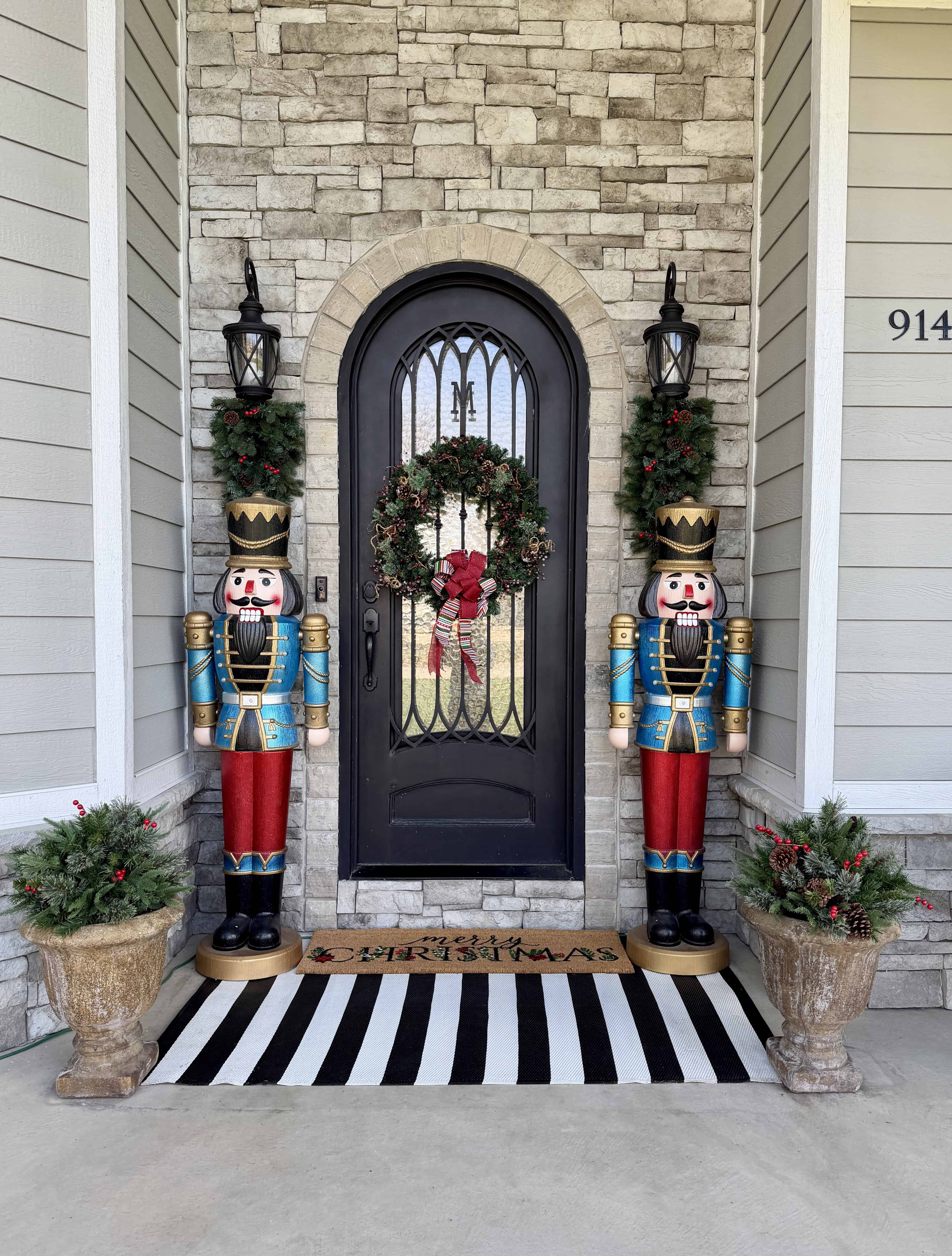 Contemporary-Craftsman Christmas