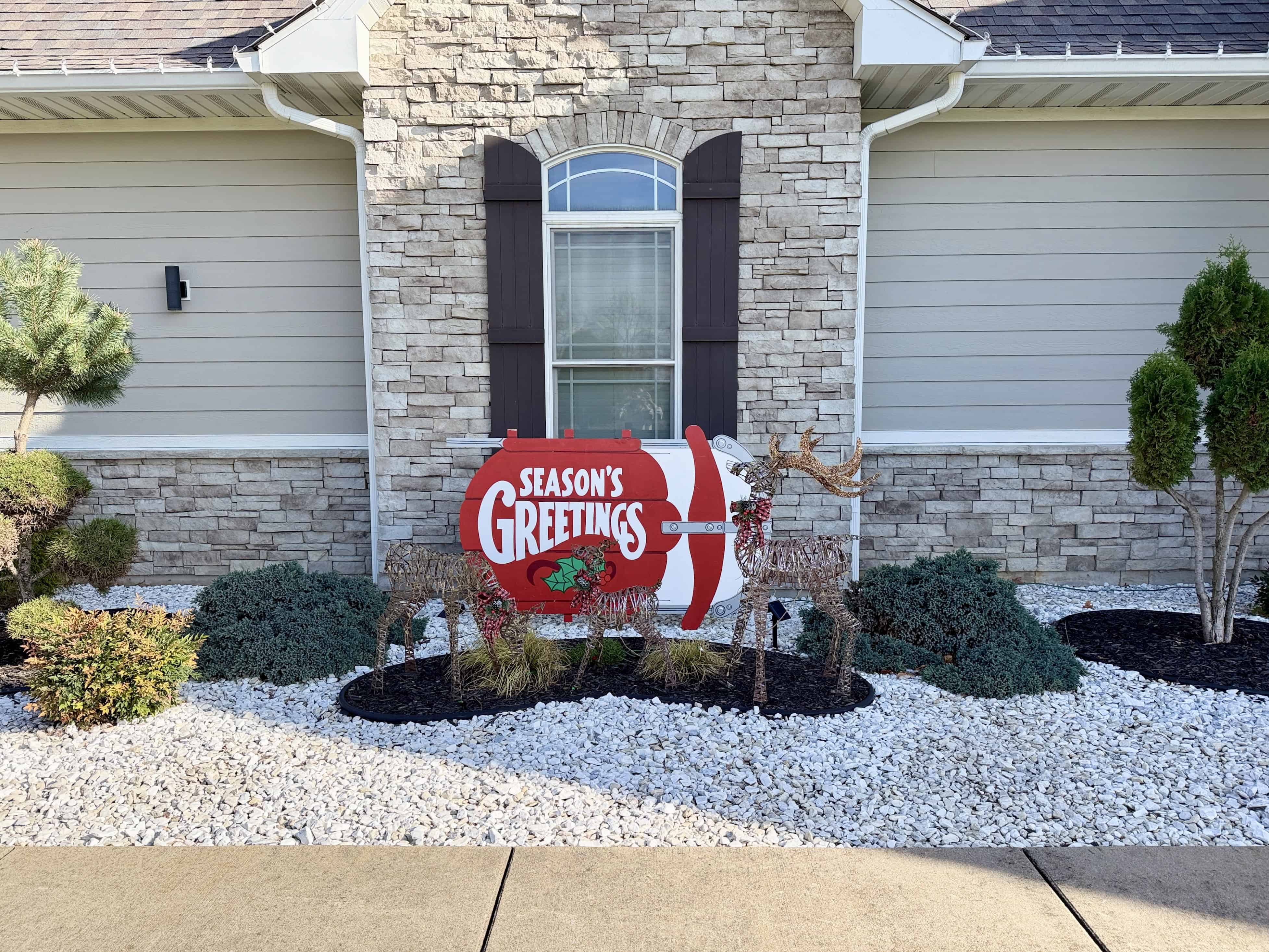 Contemporary-Craftsman Christmas