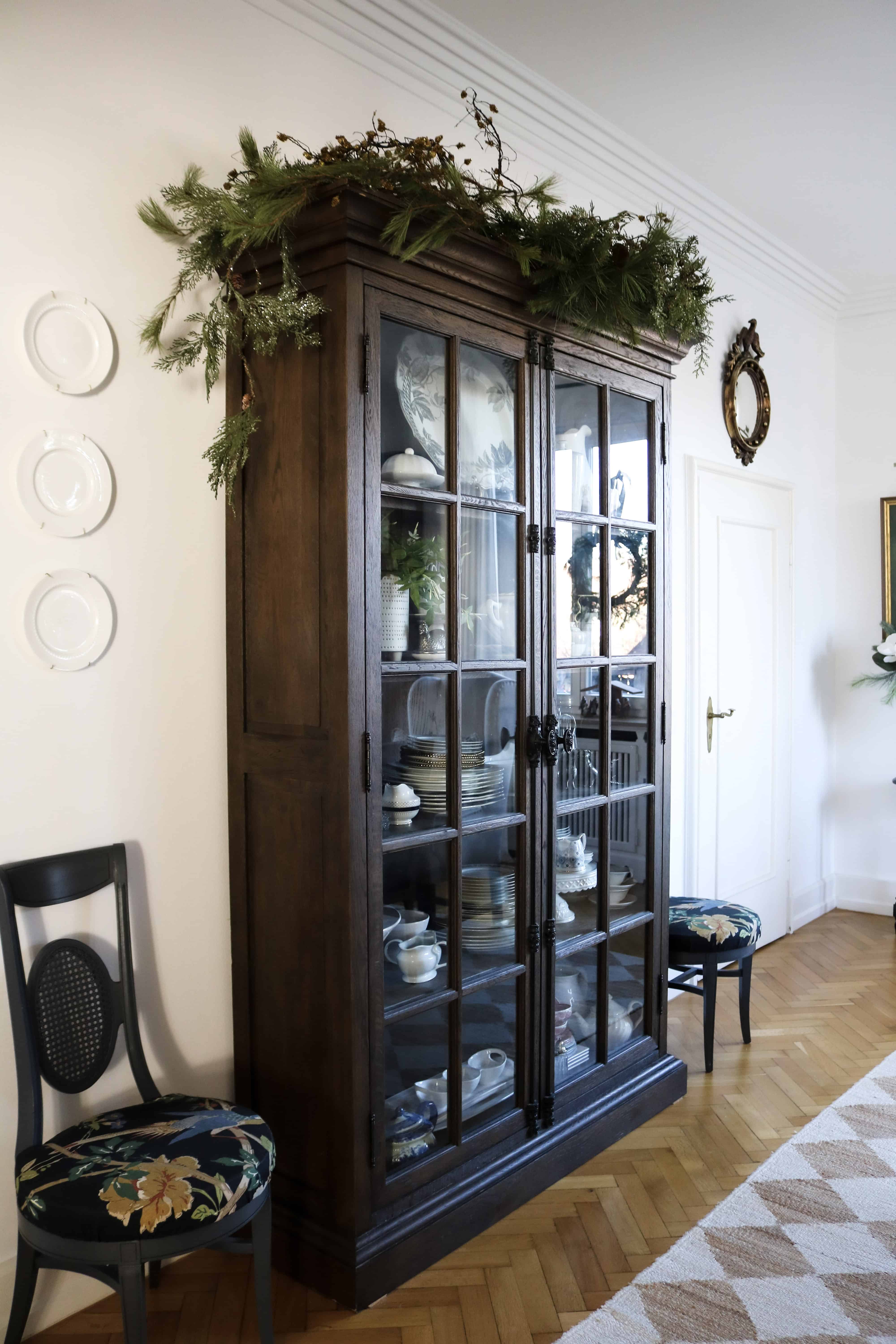 A Traditional-With-a-Twist Christmas Home