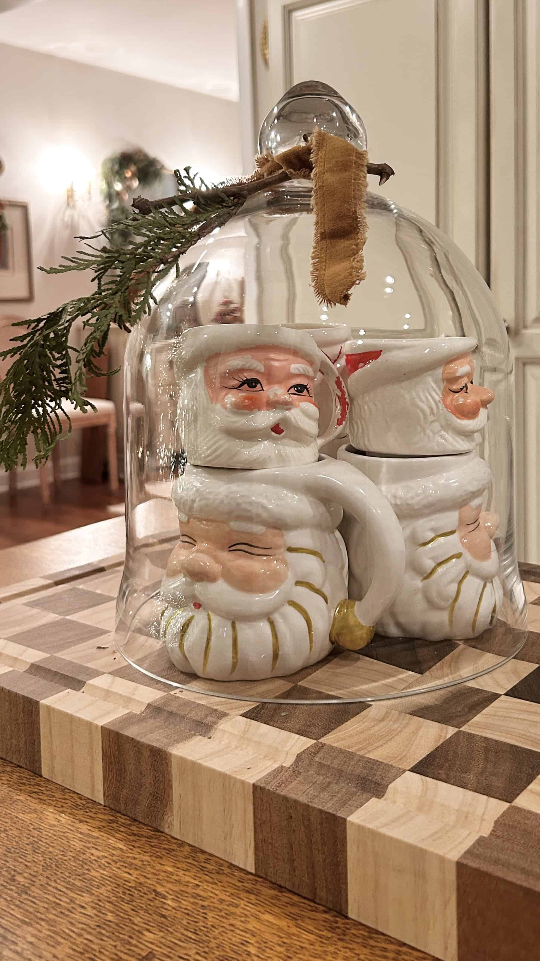 A Georgian Style Home Dressed for Christmas