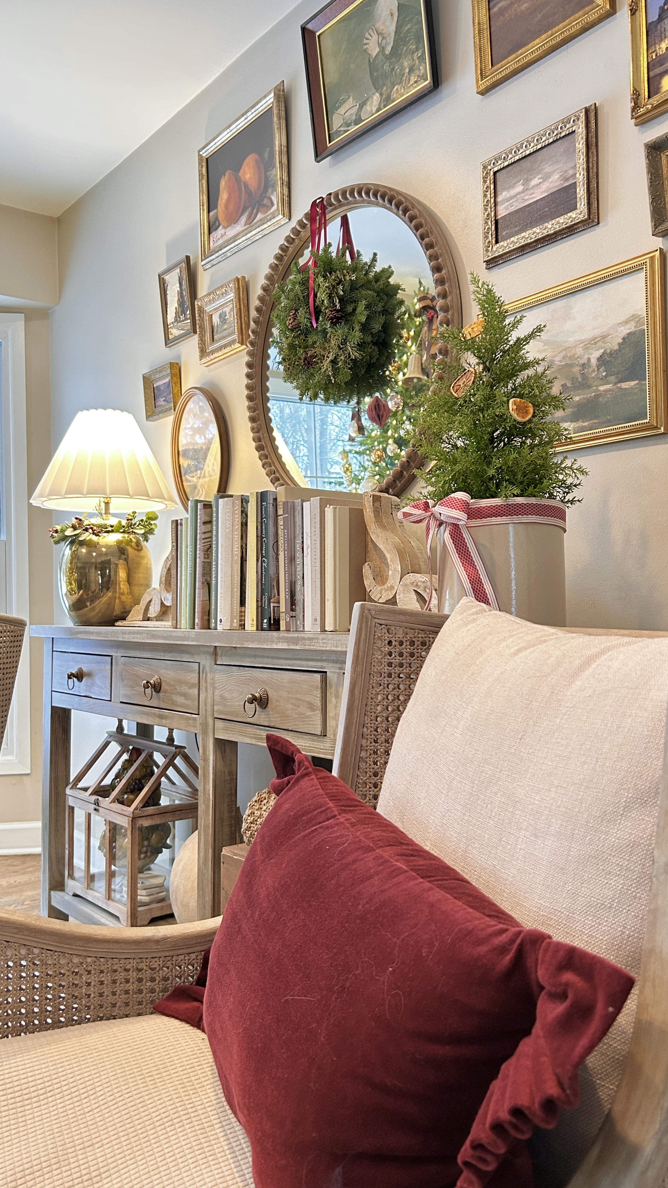 A Georgian Style Home Dressed for Christmas