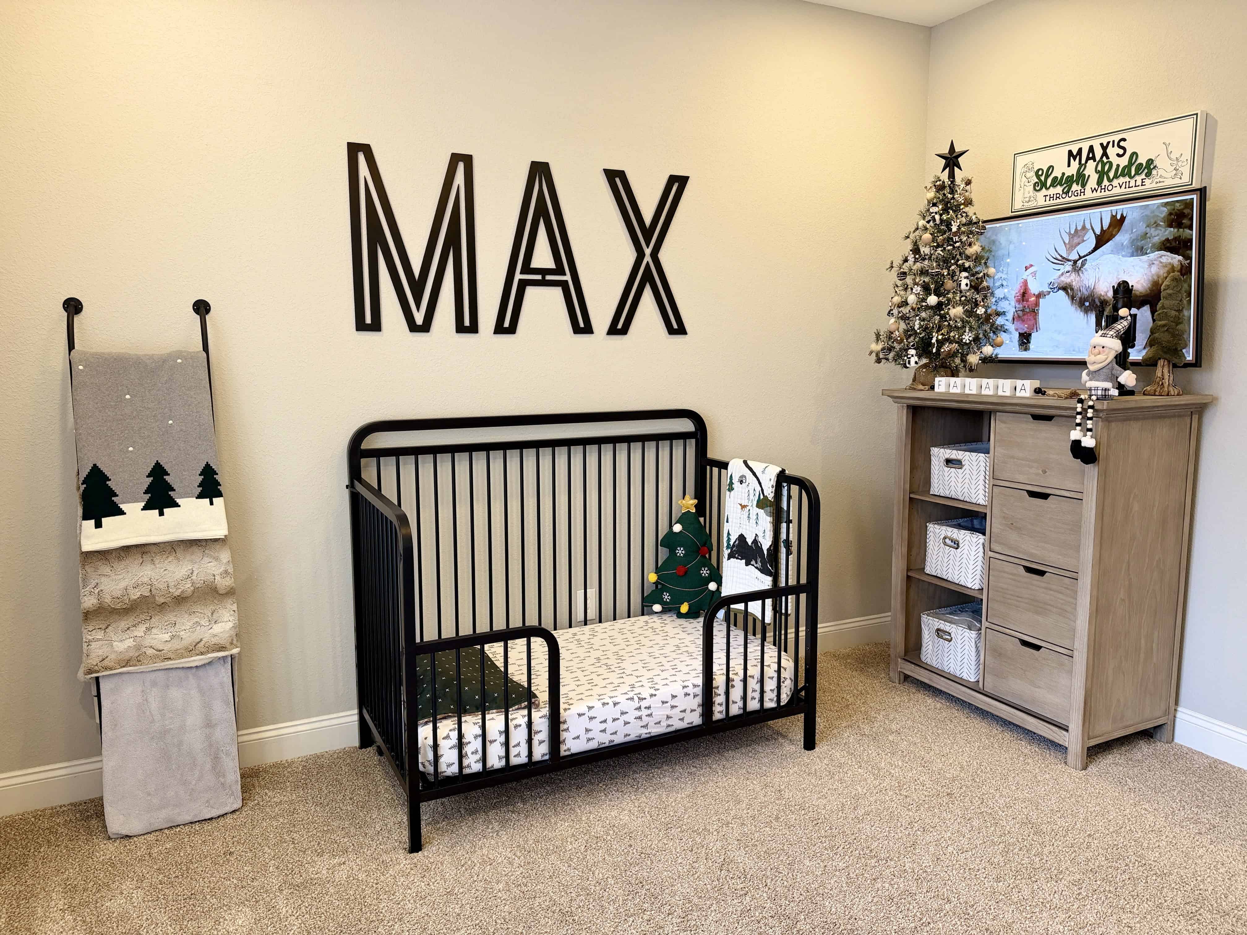 Contemporary-Craftsman Christmas