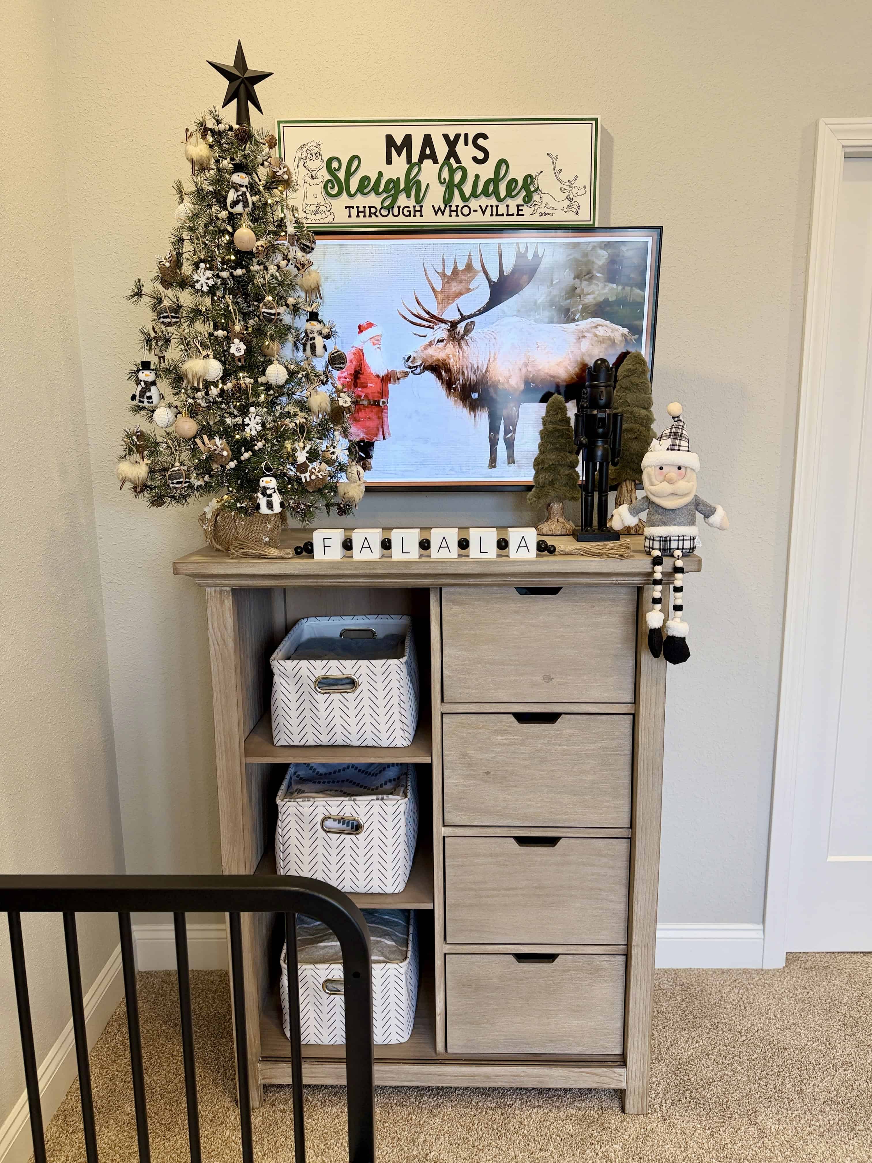 Contemporary-Craftsman Christmas