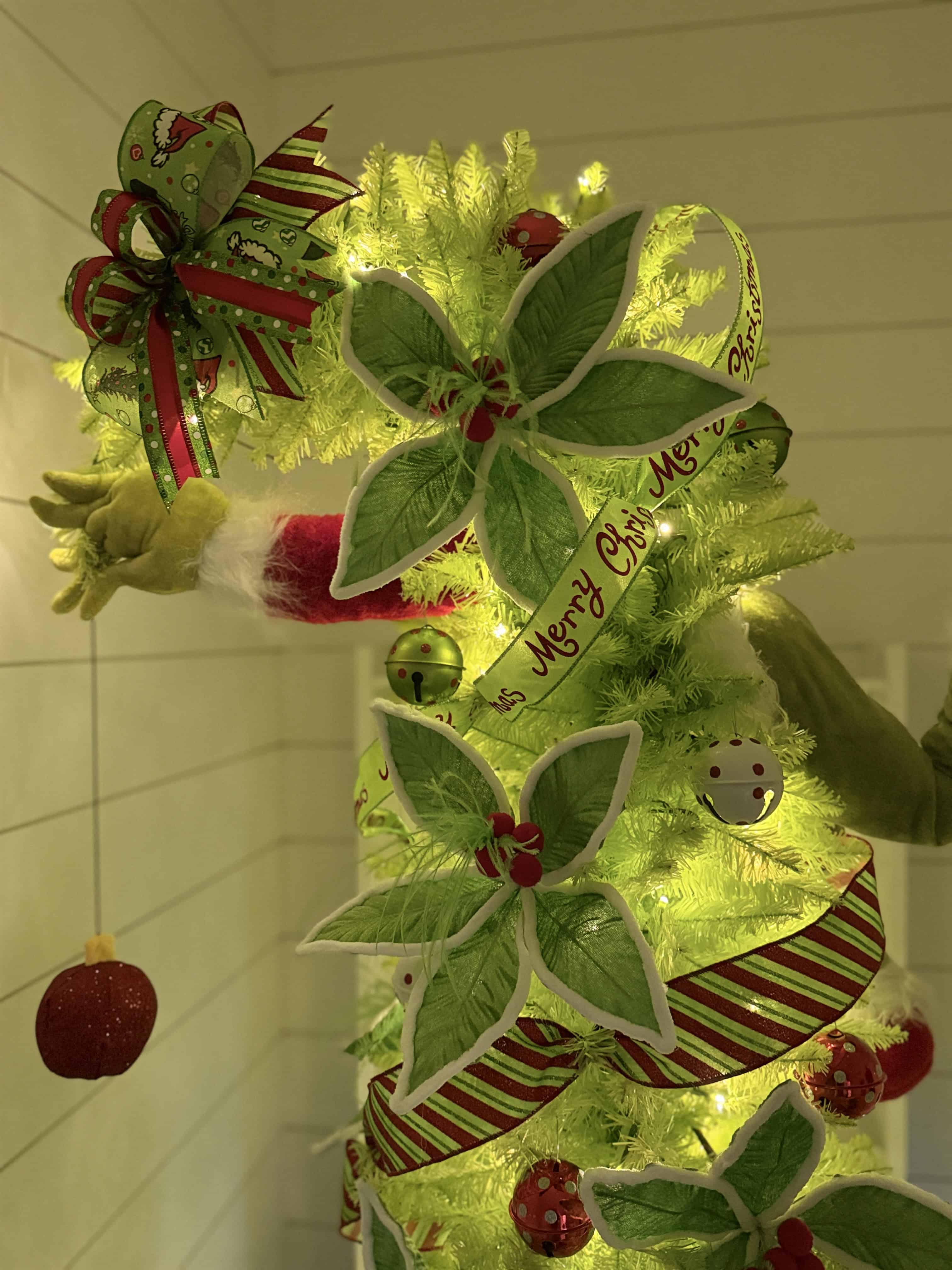 Contemporary-Craftsman Christmas